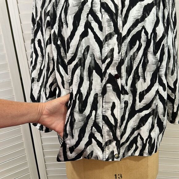 Chico's Jacket Size 3 XL Size 16 Zebra Animal Print - Picture 5 of 15